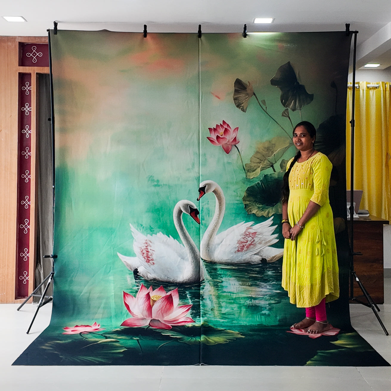 Twin Swan - Printed Lifestyle Backdrop- 8x12 feet