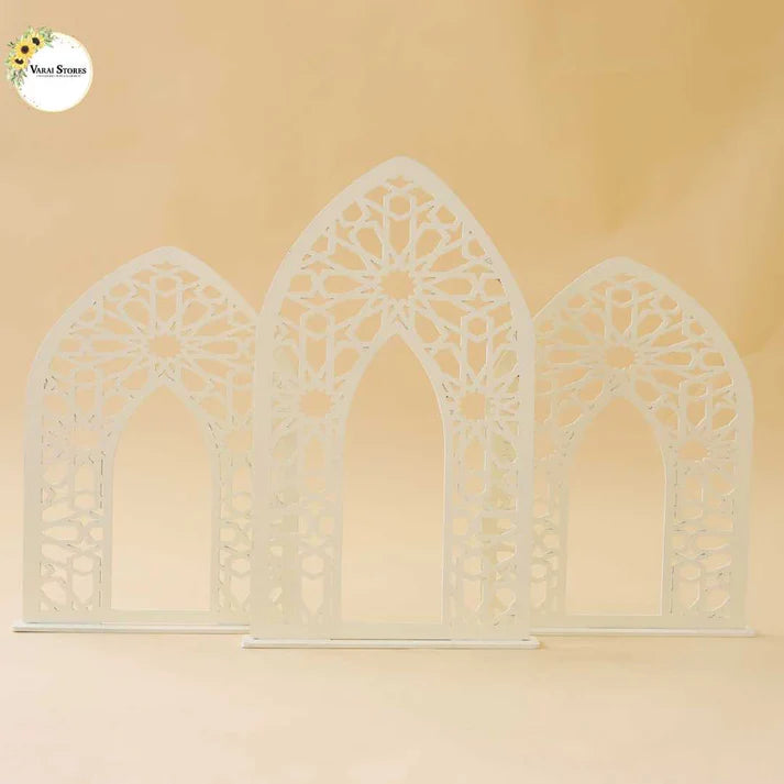 CRAWING WINDOW HOUSE CREAM