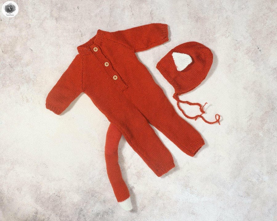 FOX ROMPER WITH CAP SET OUTFIT ( 0-3 MONTHS)