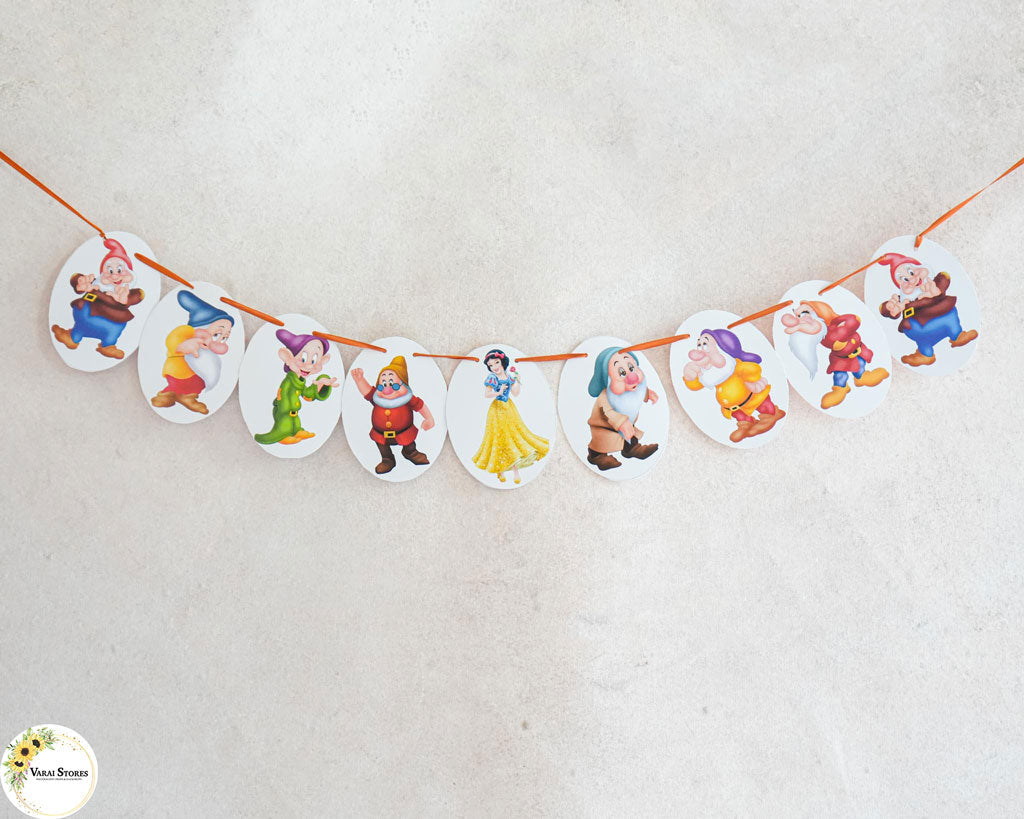 Products Snow Princess And 7 Dwarfs Bunting