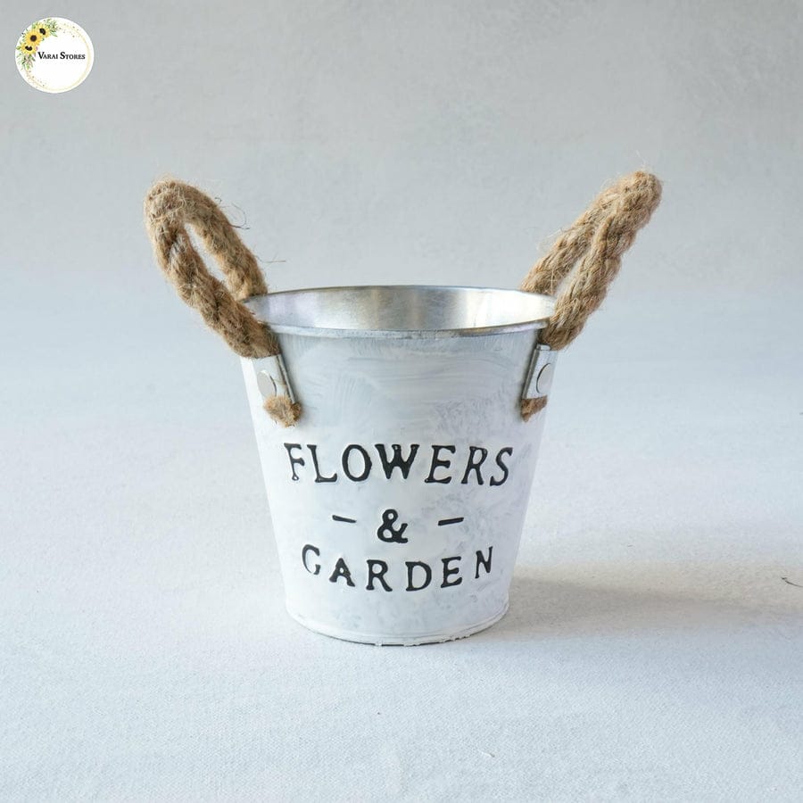 FLOWER POT