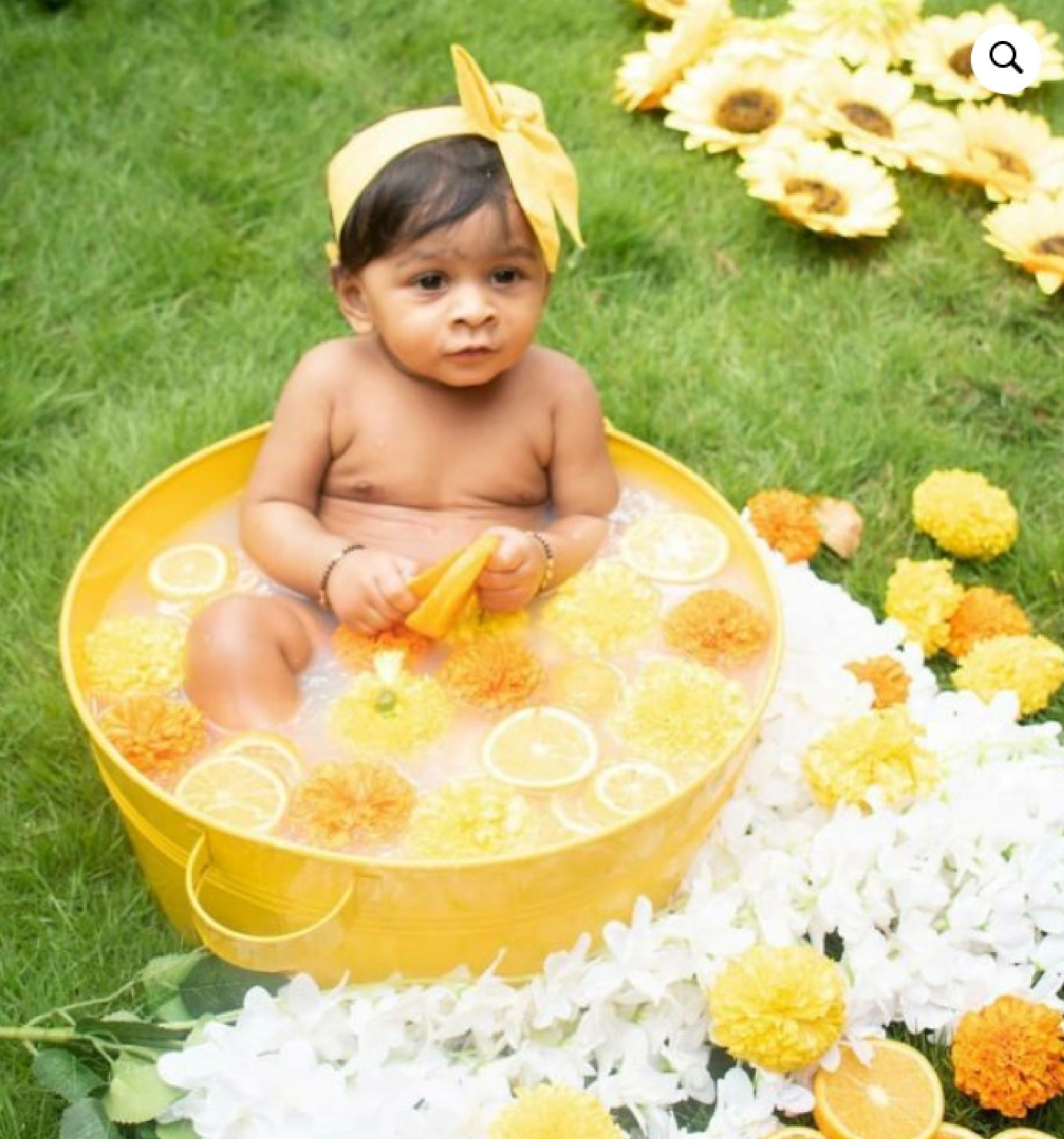 Bath Tub (Yellow)