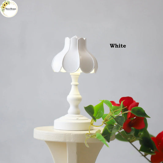 TABLE LAMP WHITE